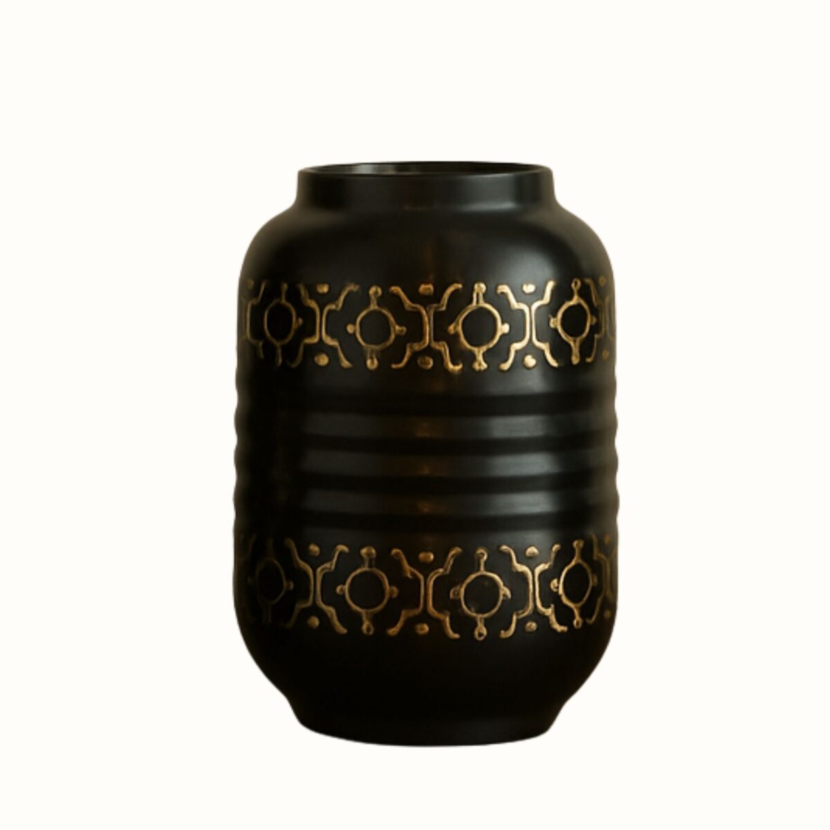 Elegant Black & Gold Iron Flower Vase Set – Ribbed Finish with Floral Engraving (Set of 2)